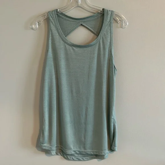 *SOLD* Workout Tank, Size Large - Picture 1 of 5